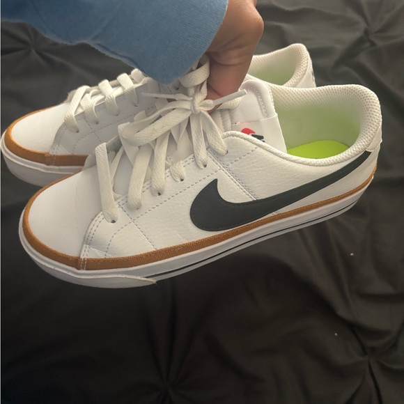 Nike White Sneakers with Black and Brown Accents - Picture 2 of 2
